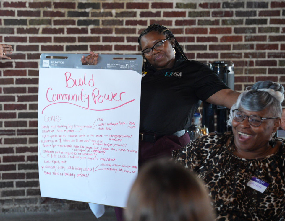 EJUSA presenting on building community power in Bogalusa, LA.